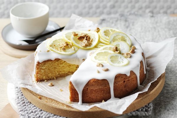 Danish lemon moon cake (Citronmåne)
