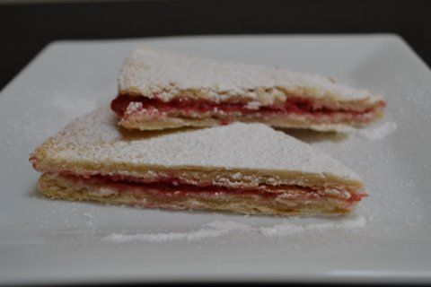 Danish raspberry squares