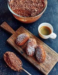 Dark [bittersweet] chocolate mousse with madeleines (Mousse au chocolat, madeleines)