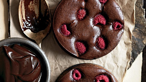 Dark chocolate and raspberry brownie tarts