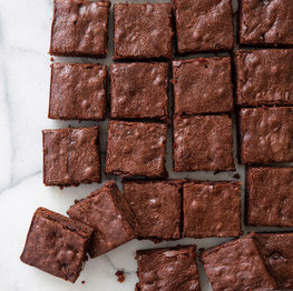 Dark chocolate-cherry brownies