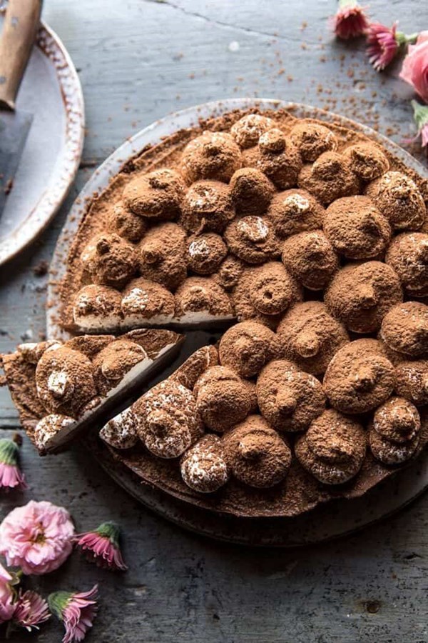 Dark chocolate chiffon pie