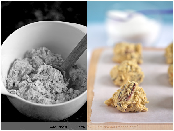 Dark chocolate chip and nut cookies (Cookies aux noix et éclats de chocolat)