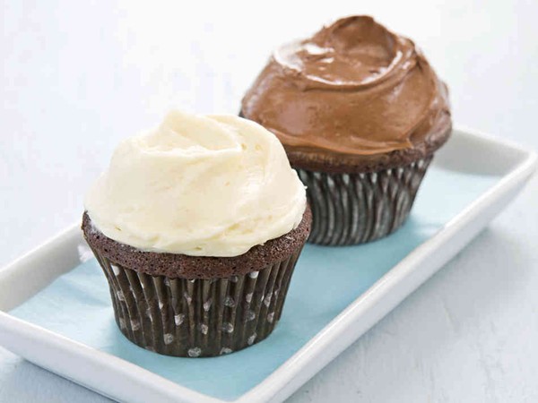 Dark chocolate cupcakes