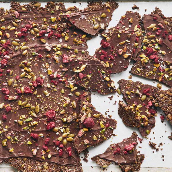 Dark chocolate flax bark