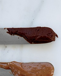 Dark chocolate mousse filling