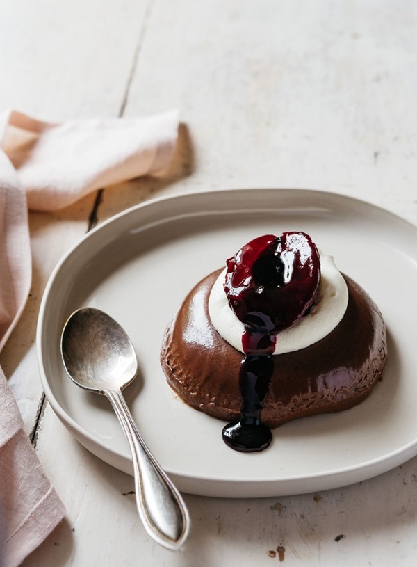 Dark chocolate panna cotta