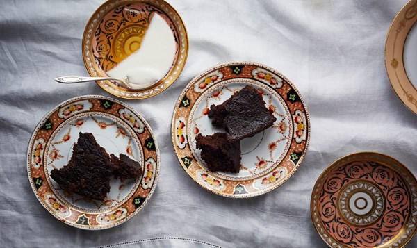 Dark ginger rye cake with yogurt and honey