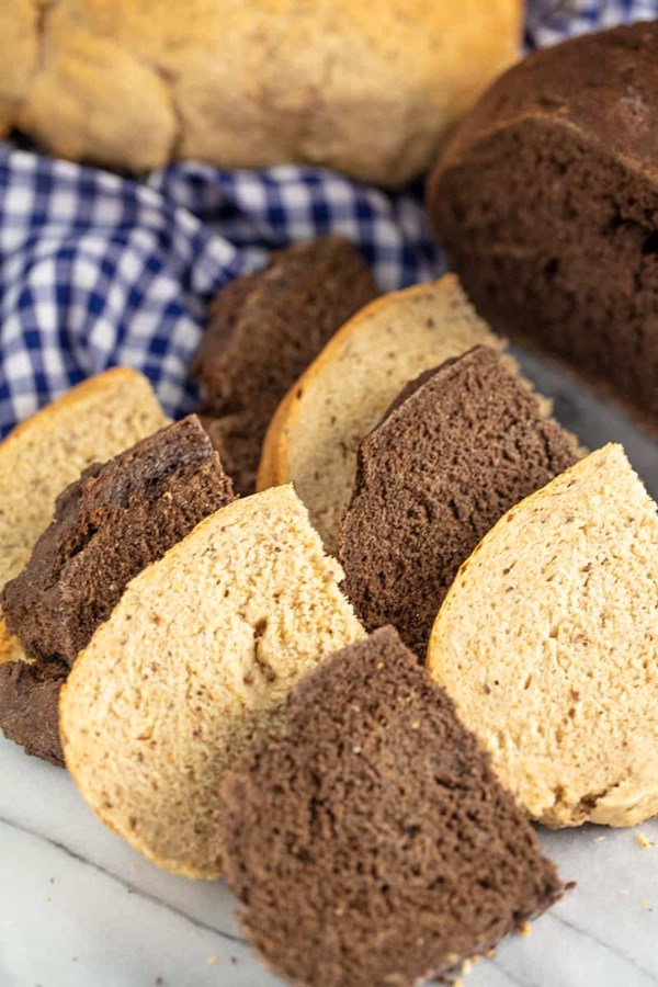 Dark rye bread