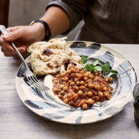 Date and chick pea masala 