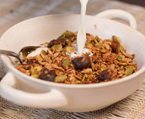 Date and cinnamon granola