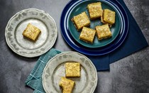 Date and lemon bars with sesame