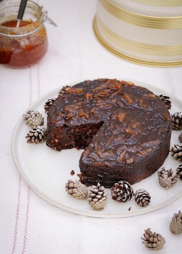 Date and marmalade Christmas cake