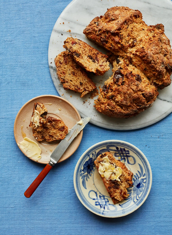 Date, chocolate and honey soda bread