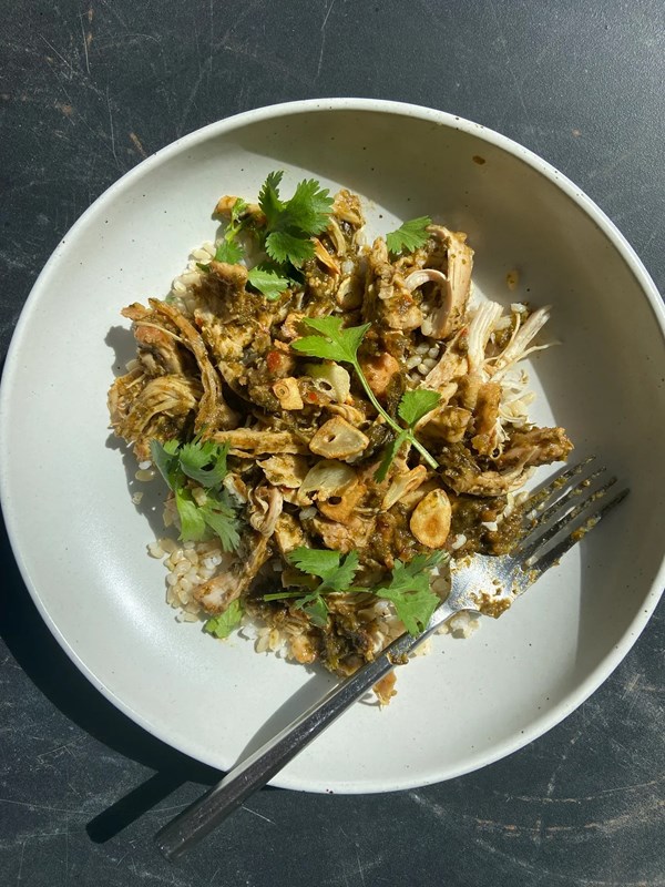 Date chutney chicken 