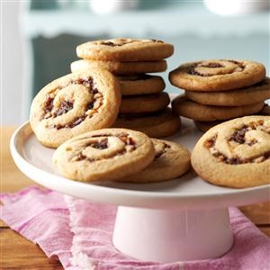 Date swirl cookies