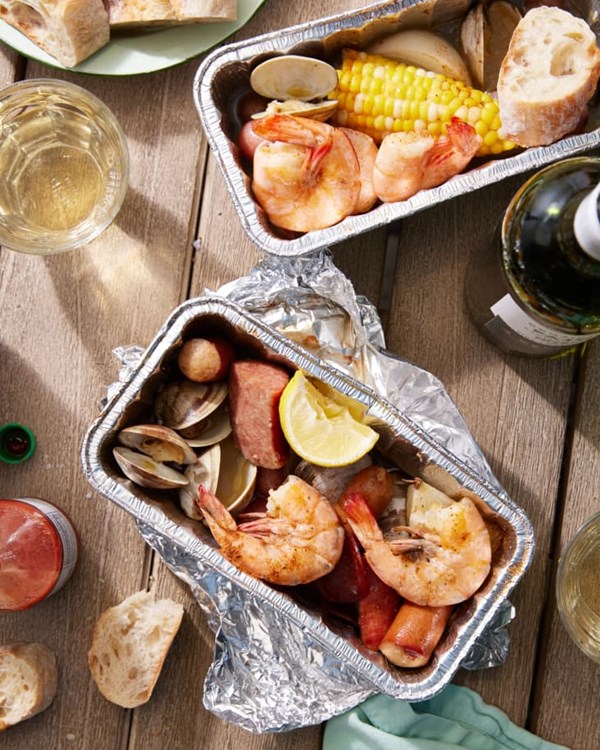 Dave's make-your-own New England clam boil