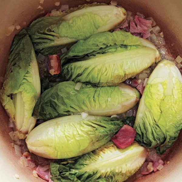 David Tanis’s braised lettuce and sweet peas 