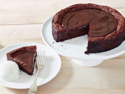 Decadent (gluten-free!) chocolate cake