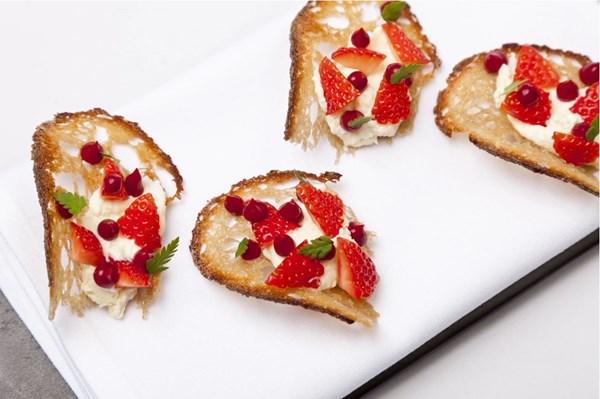 Deconstructed strawberry cheesecake with honey crisp toast [Alyn Williams]
