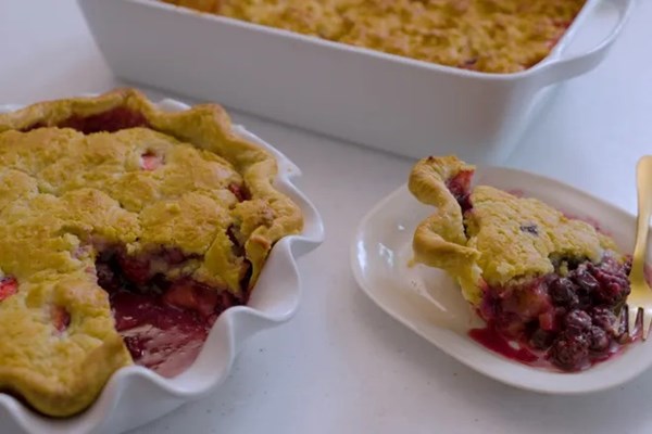 Deep-dish berry cobbler pie