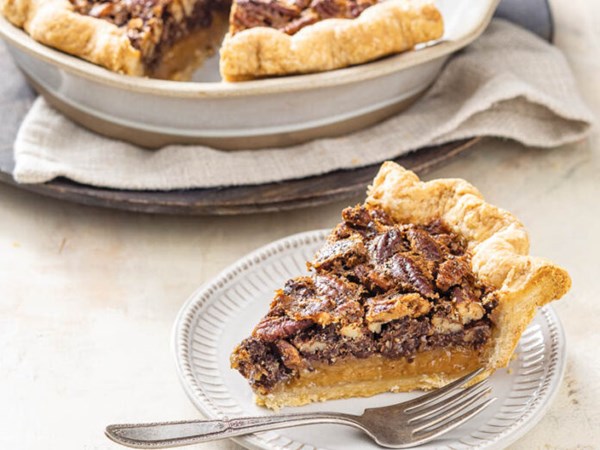 Deep-dish chocolate chunk pecan pie