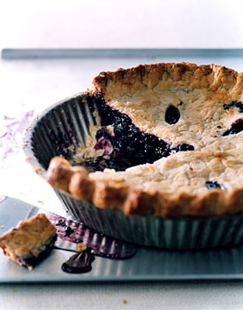 Deep-dish wild blueberry pie