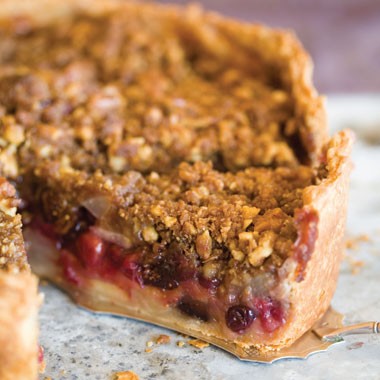 Deep-dish winter fruit pie with walnut crumb