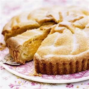Deep-filled apple, soured cream and nutmeg pie
