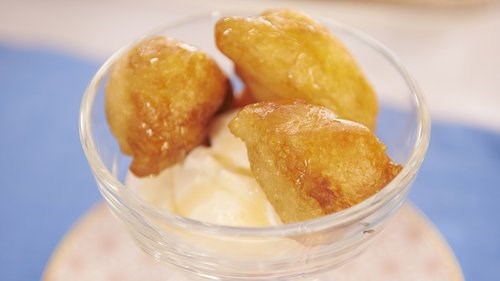 Deep-fried honey puffs