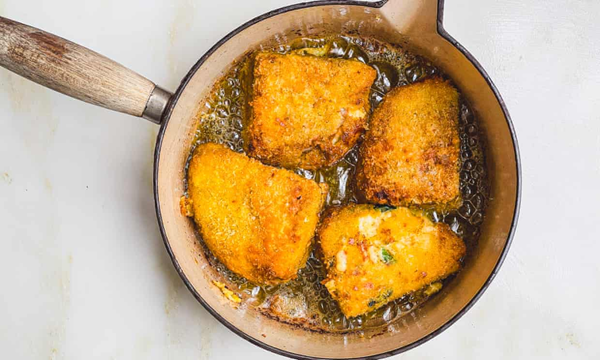 Deep-fried lasagne