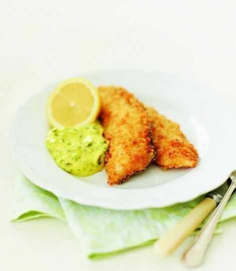 Deep-fried plaice and tartare sauce