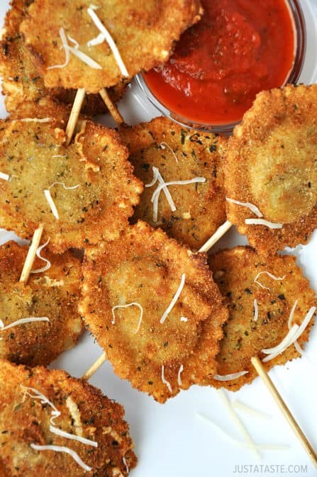 Deep-fried ravioli with marinara sauce