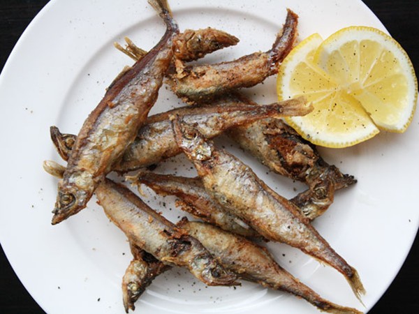 Deep-fried shishamo