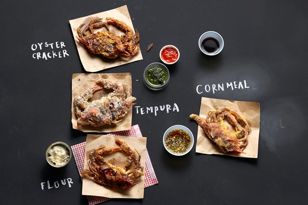 Deep-fried soft shell crabs