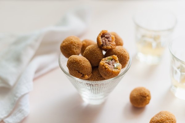 Deep-fried stuffed olives (Olive ascolane)