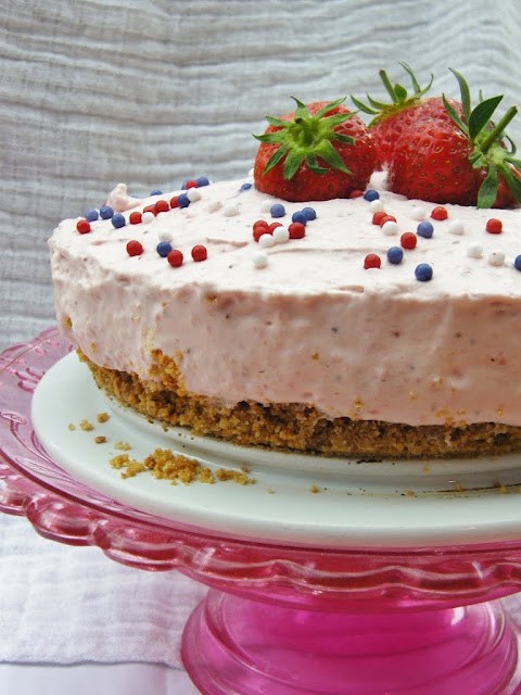 Deep strawberry cheesecake