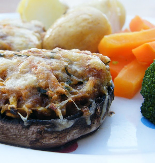 Deluxe carrot, courgette & peanut butter stuffed mushrooms