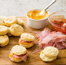 Derby biscuits