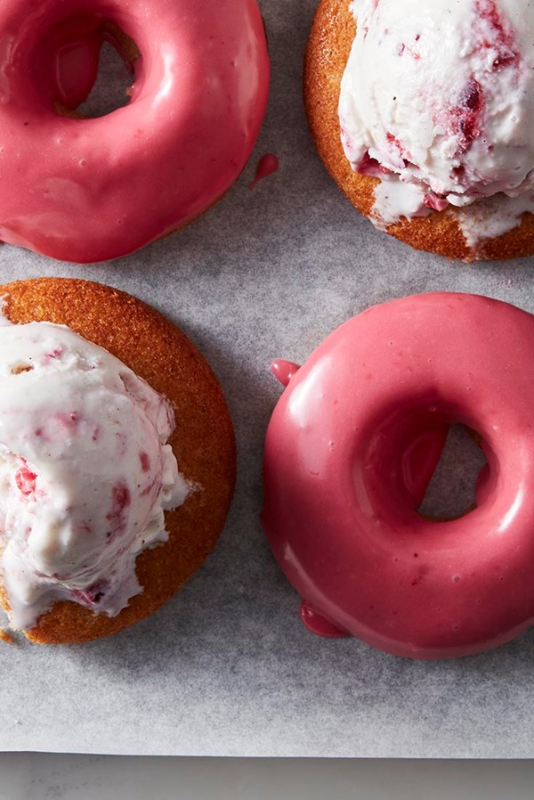 Dessert doughnuts