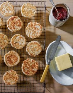 Deviled biscuits