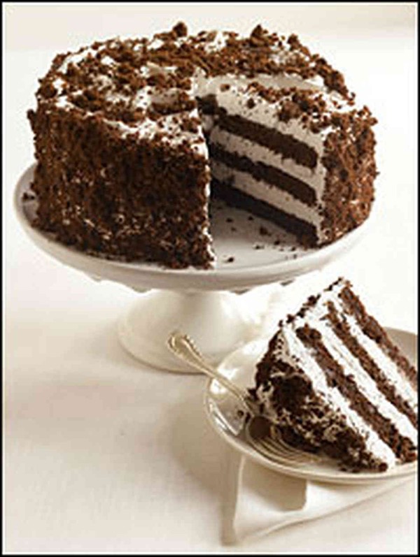 Devil's food white-out cake