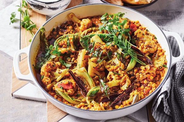 Dhal with tomato, tamarind and cauliflower
