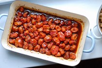 Diana Henry's roasted tomato, fennel and chickpea salad