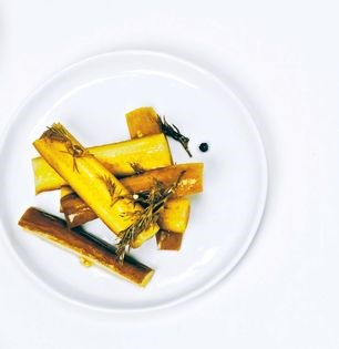 Dill pickles