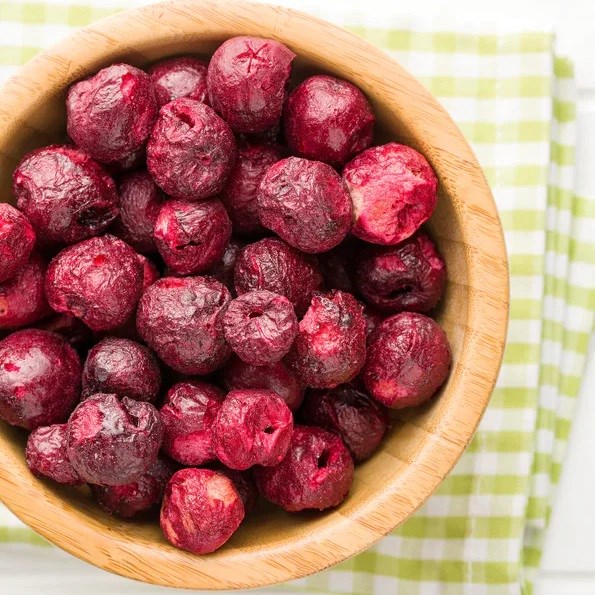 DIY cherry & vanilla extract