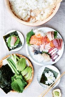 DIY hand-rolled sushi (Temaki sushi)