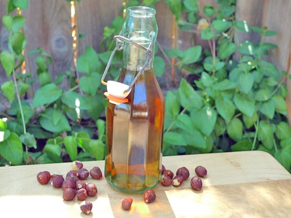 DIY hazelnut liqueur