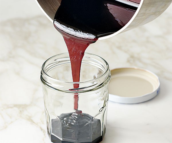 DIY pomegranate molasses