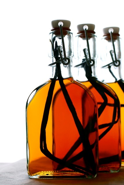DIY vanilla extract